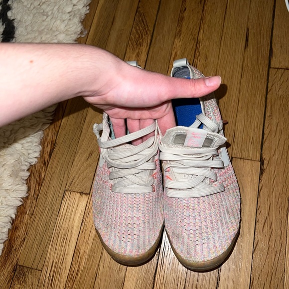 Nike Womens Vapormax sneakers - Picture 3 of 7